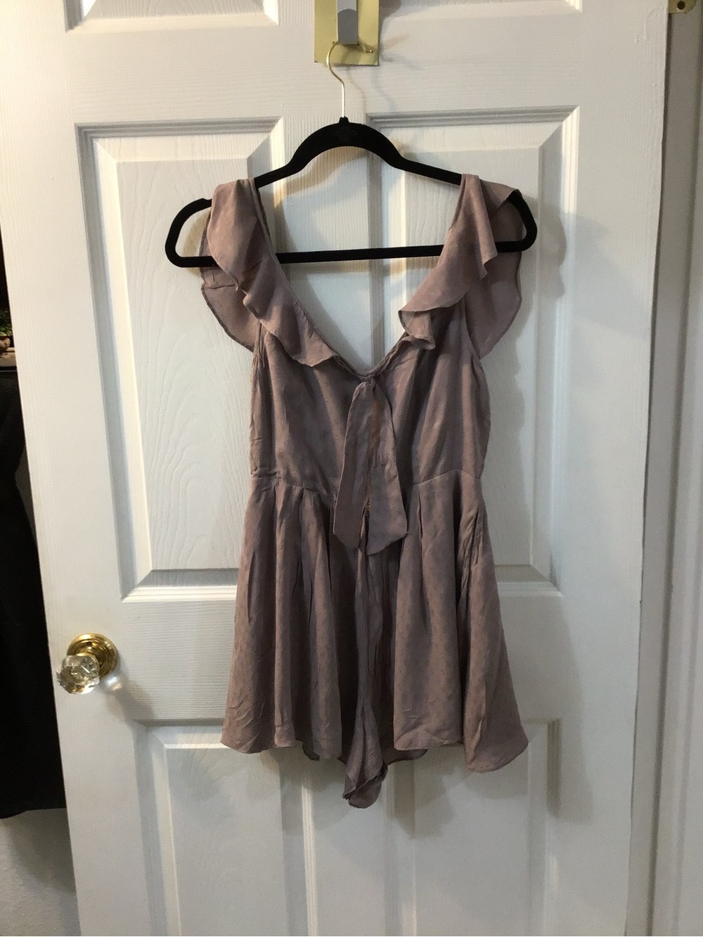 Sleeveless Ruffle Tie-Front Romper in Dusty Mauve